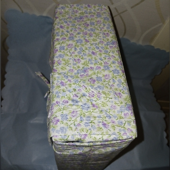 ❌️SOLD❌️ Emogene Laura Ashley Queen Sheet Set 100% Cotton - Picture 5 of 15